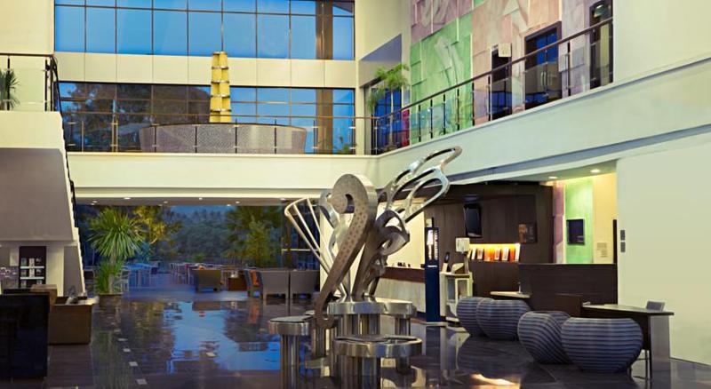 Hotel Novotel Golf & Convention Center Manado