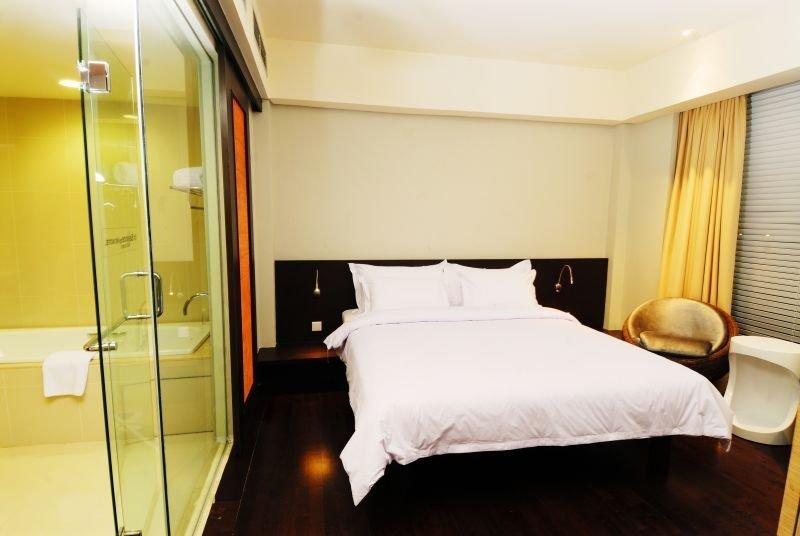 Novotel Golf & Convention Center Manado