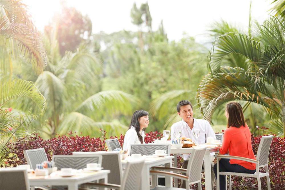 Hotel Novotel Golf & Convention Center Manado